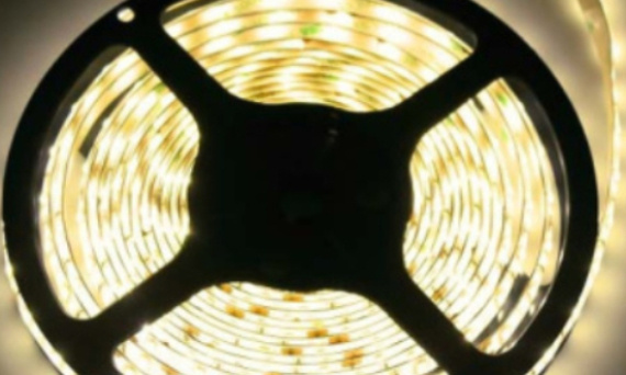 5 rzeczy, na które należy zwrócić uwagę przy wyborze zasilacza do taśm LED